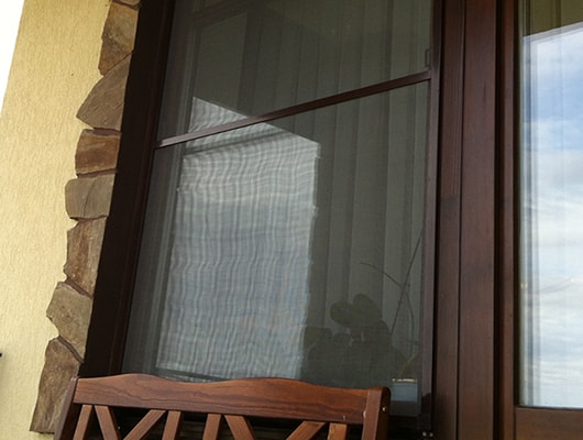 Рамочные москитные сетки на окна